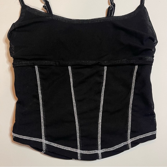 UO black mesh top with white trim - Picture 3 of 4